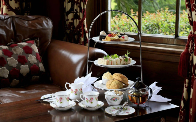 Macdonald Pittodrie House