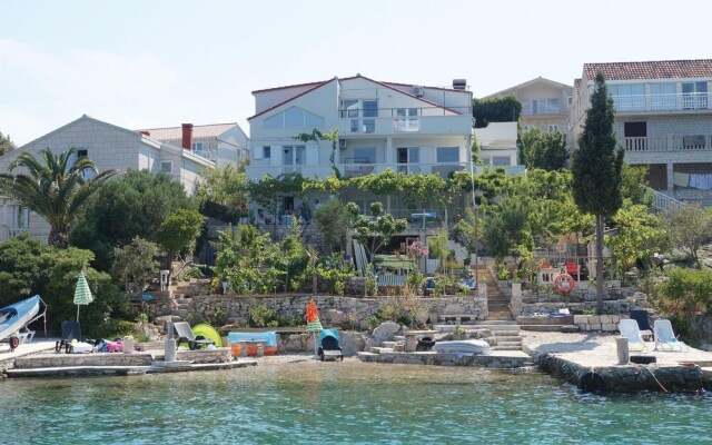 Nice Home in Lumbarda With Wifi and 3 Bedrooms