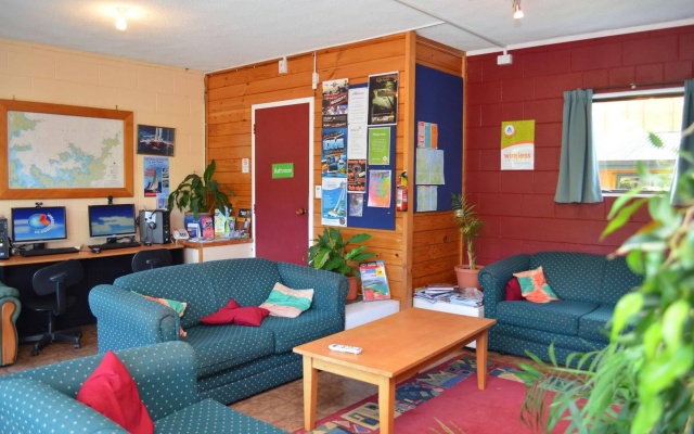 Bay of Islands Lodge – Lobby – Paihia