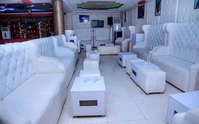 Elegant Hotel by Best Western Plus