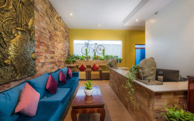 Samnak Lounge