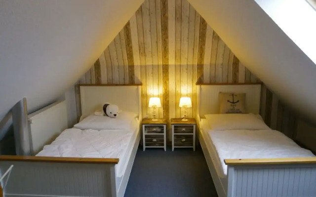 Dat Onnen's Hus - Burhave 3