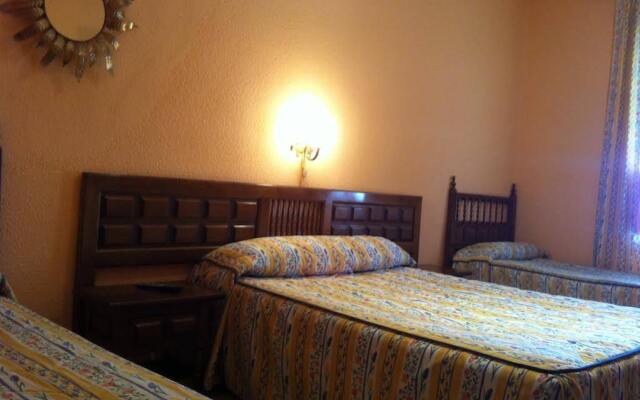 Hostal Paracuellos