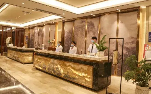 Yuanmou Grand Hotel