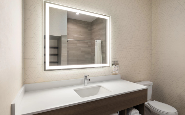 Holiday Inn Express Meadville (I-79 Exit 147a) by IHG