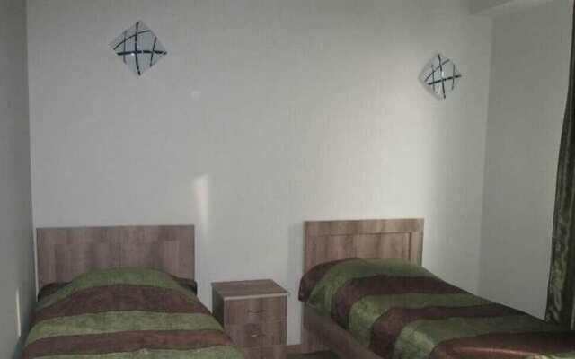 Quality Inn Mountain Ranch Resort