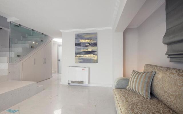 La Mer Apartments