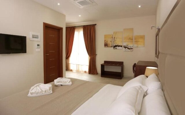 Aktaion Hotel