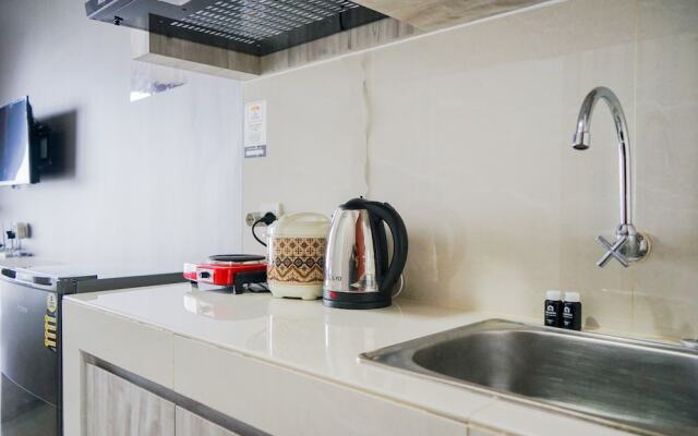 Cozy Living Studio Apartment at Springwood Residence