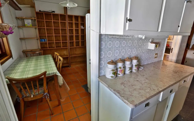 Quatro Anas Hostel