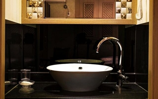 Brown Dot Hotel - Suwon City Hall
