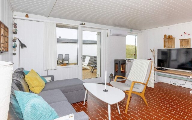 Secluded Dune Cottage-by Traum