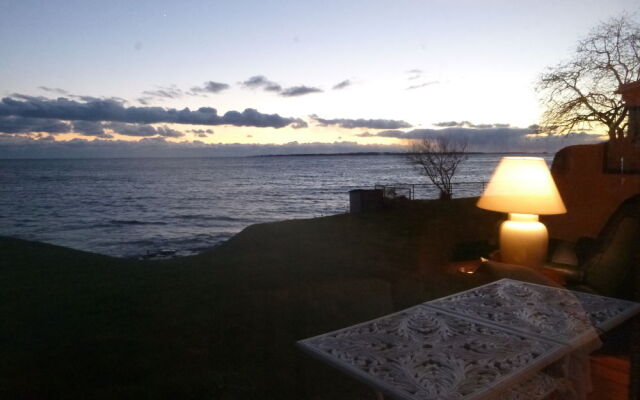 Wavesandwinks B&B