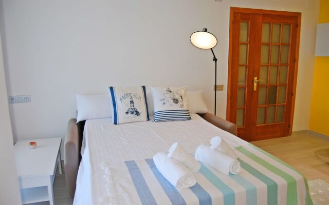 Albatros House