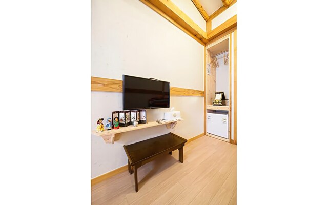 Jeonju Jeongga Hanok Pension