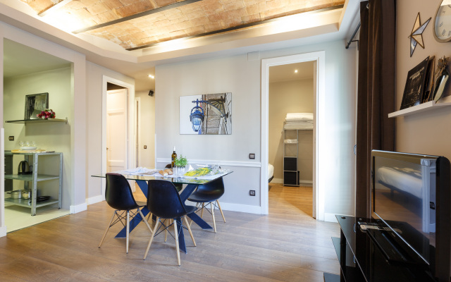 AinB Eixample-Miro Apartments