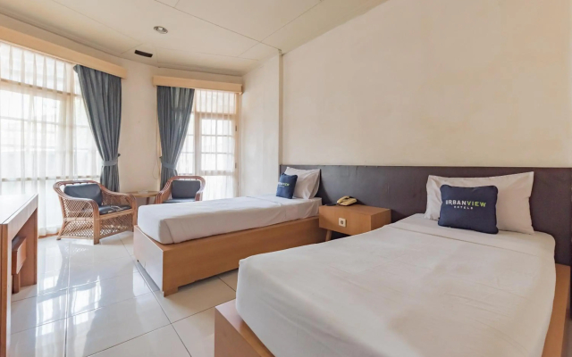 Crown Hotel Tasikmalaya