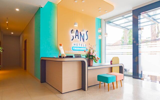 Sans Hotel Alexander Bandung
