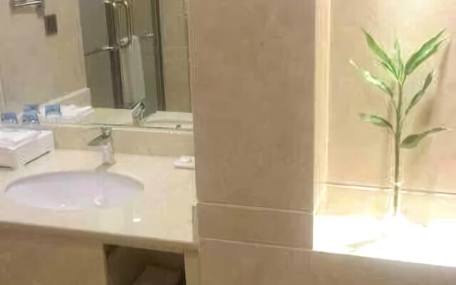 Jianmenguan International Hot Spring Hotel