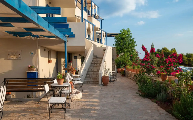 Agnadi Blue Apartments