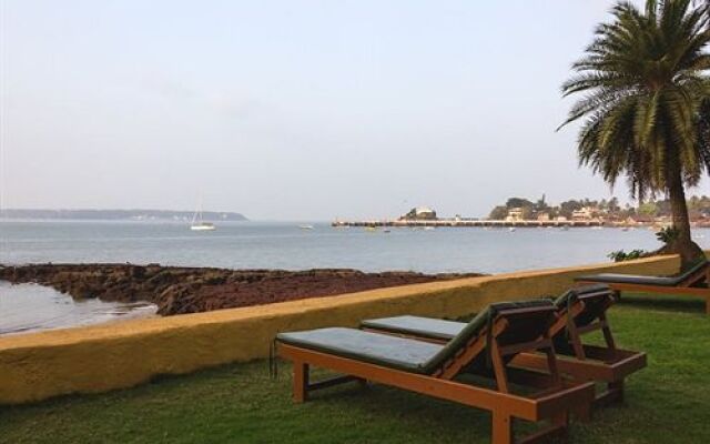 Hawaii-The Sea-Side Village Retreat,Goa