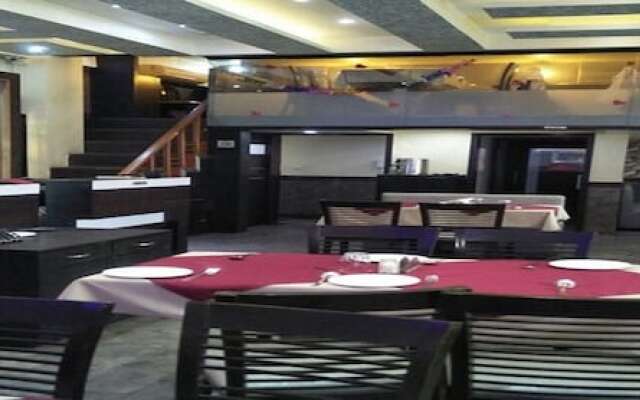 Room Maangta 108 - Thane West
