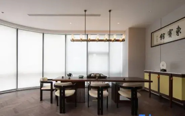 Qidong Hotel