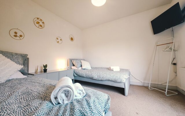 Stunning 2-bed House in Sheffield