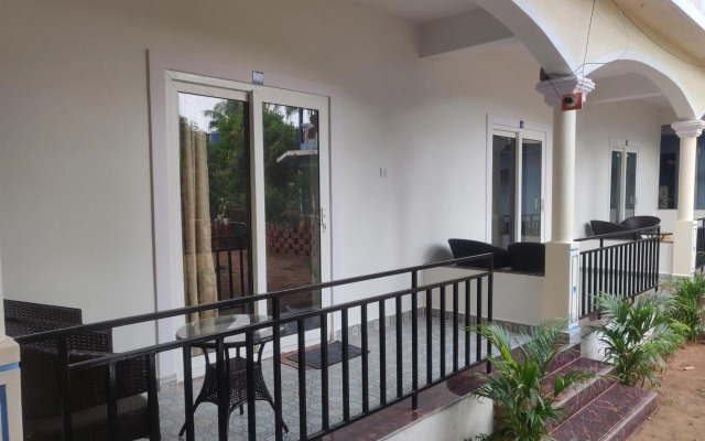 Morjim Sunset Hotel