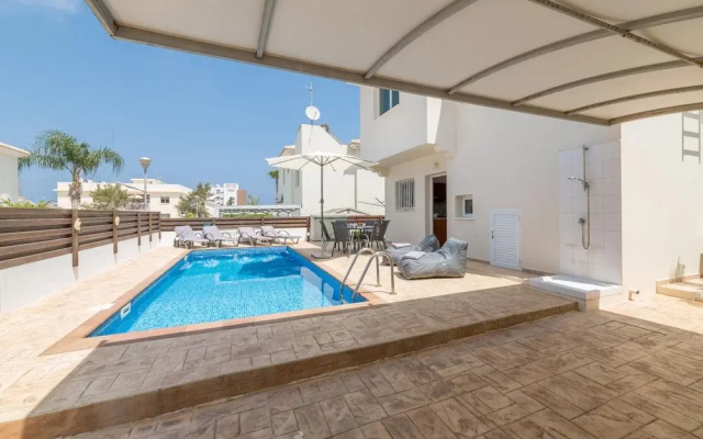 Villa Amesta in Protaras
