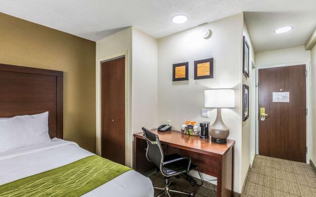 Comfort Inn Medford - Long Island