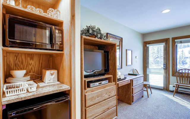 Lion Square Lodge