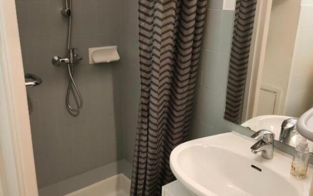 appartement T1 Château Durieux IV vue Lac