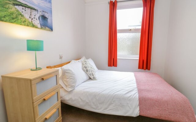 7 Richmond Lodge