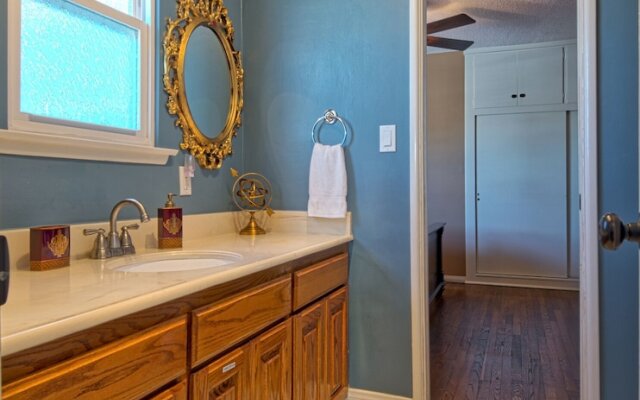 Jungle Cruise 4 Bedrooms 2.5 Bathrooms Home