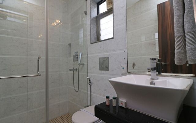 OYO 3194 Hotel Dayal International