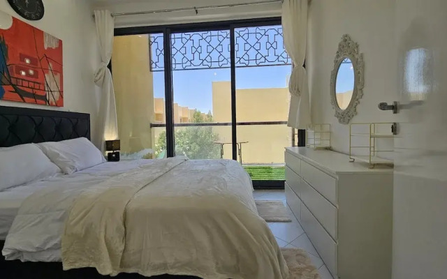 Dubai- 1bhk Villa Townhouse