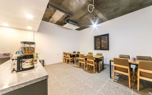 Daegu Dongcheon-dong Dot A