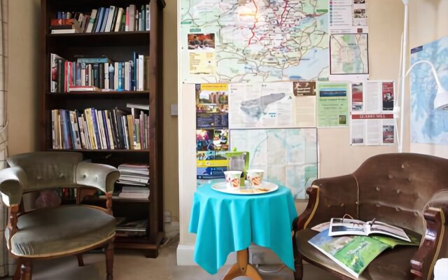 Pitcullen Guest House