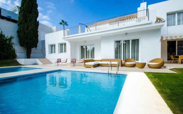 Villa Seafront XX