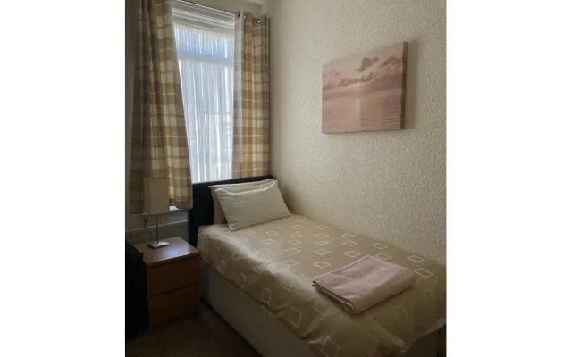 Aabba Guest House