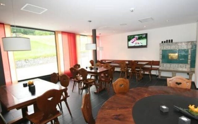 Hotel Restaurant Kerenzerberg