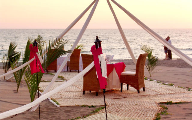 Crown Paradise Club Puerto Vallarta All Inclusive