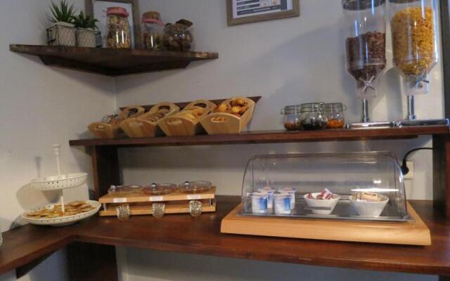 Hôtel Wood Inn Bordeaux Aeroport