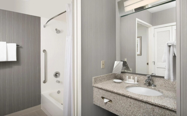 Courtyard By Marriott Portland Hillsboro