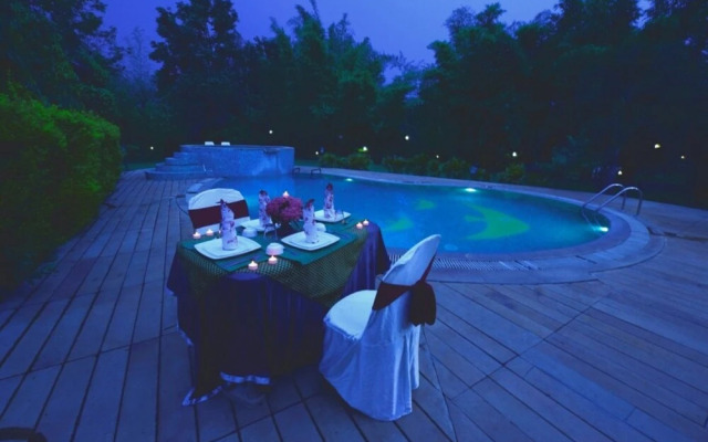 Vraksh Resort