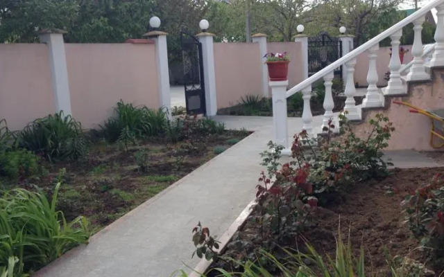 Mini Hotel Artsah Leto