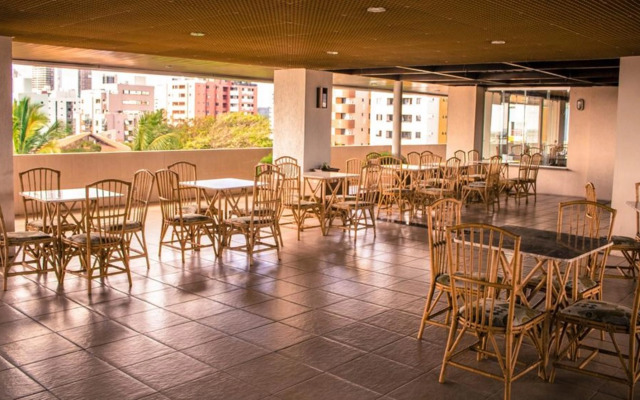 Xenius Hotel