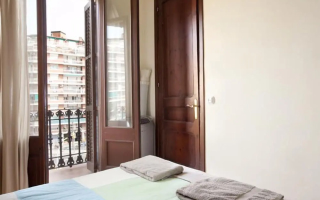 Akira Flats Marina Apartments