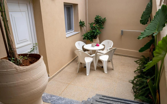 Blue Sky Apartments Malia